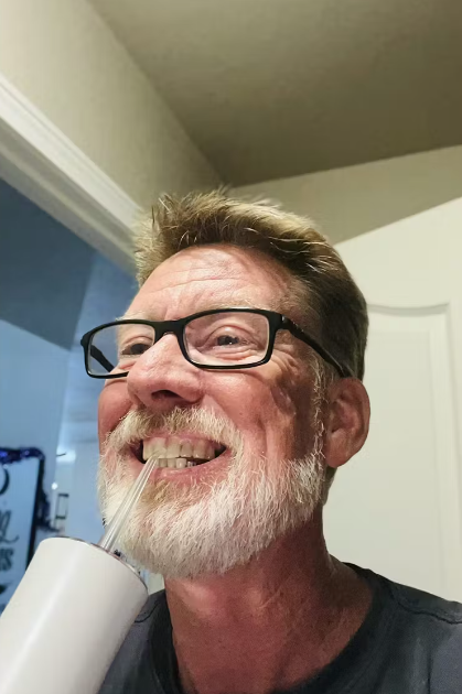 <p><strong>Real Smiles. Real Results.</strong></p>